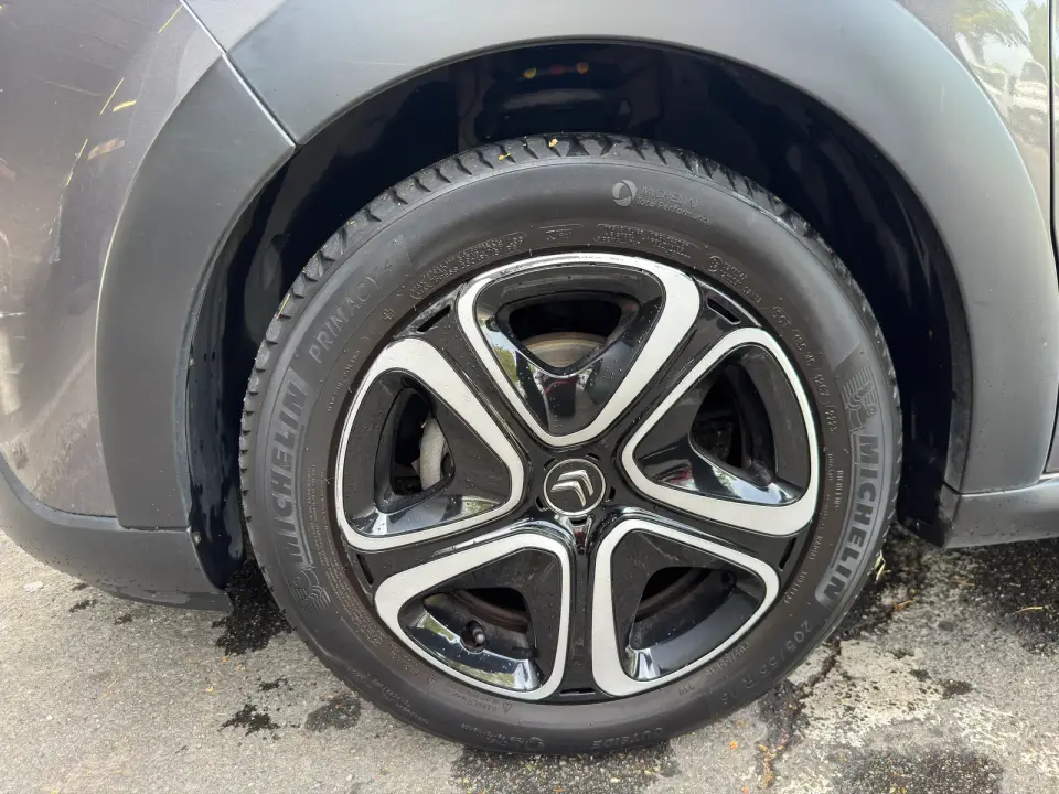 Citroën C3 1.5 BlueHDI 100 Feel S&S — photo 11 sur 27