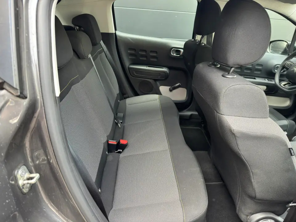 Citroën C3 1.5 BlueHDI 100 Feel S&S — photo 26 sur 27