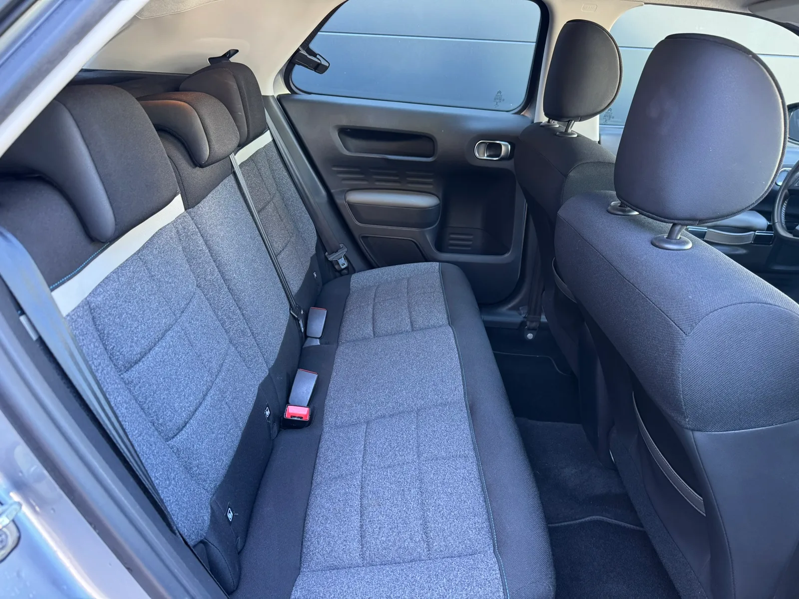 Citroën C4 Cactus - Photo 23
